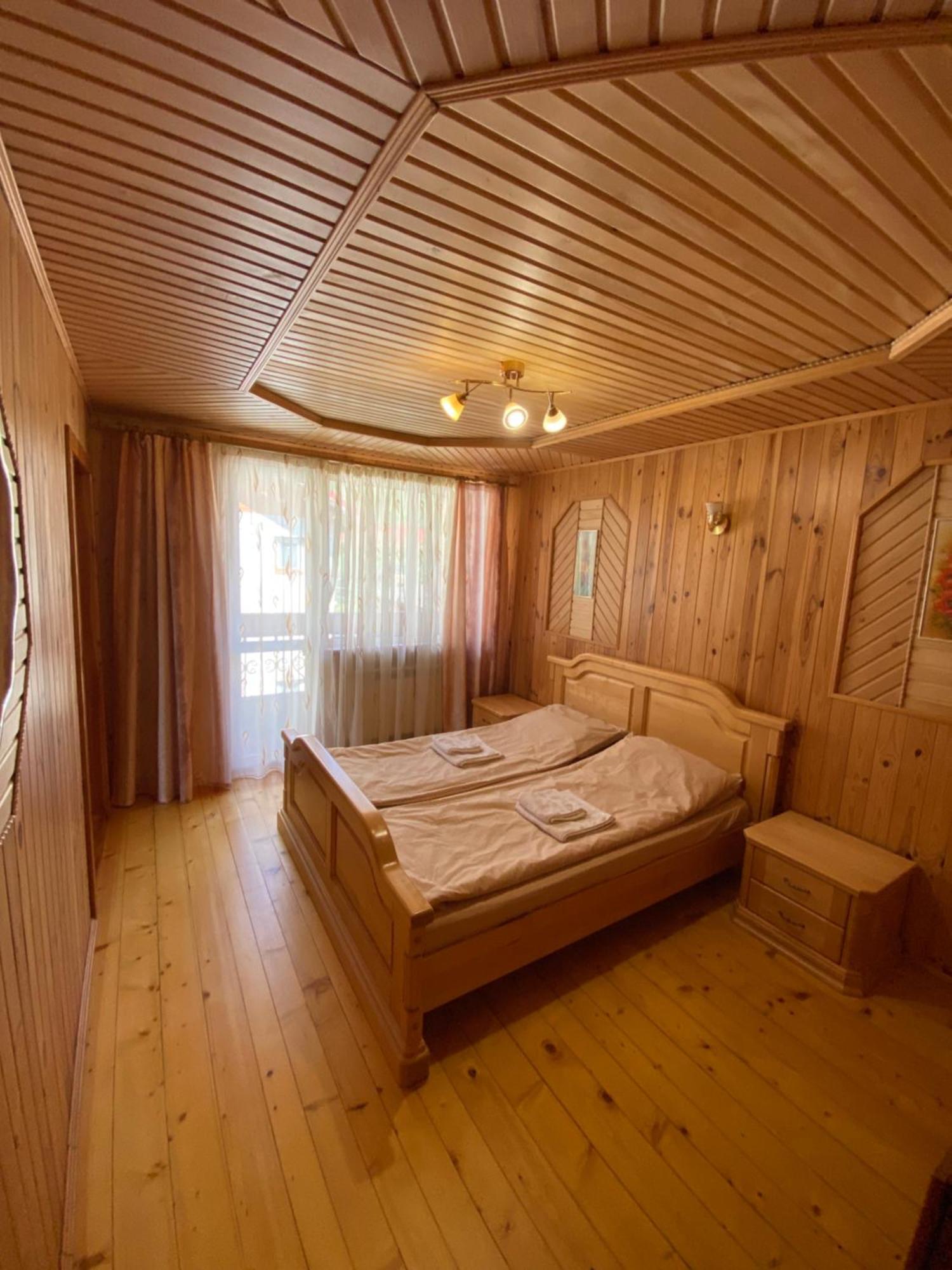 Zyma_Lito Guest House Γιαρέμτσε Εξωτερικό φωτογραφία